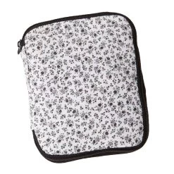 Quilted Crochet Hook Organizer Case - Vintage Accessory -Knitting handicrafts 630291 3 43559.1693470568